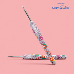 Paige the Red Panda: Cupcake Edition Crochet Kit